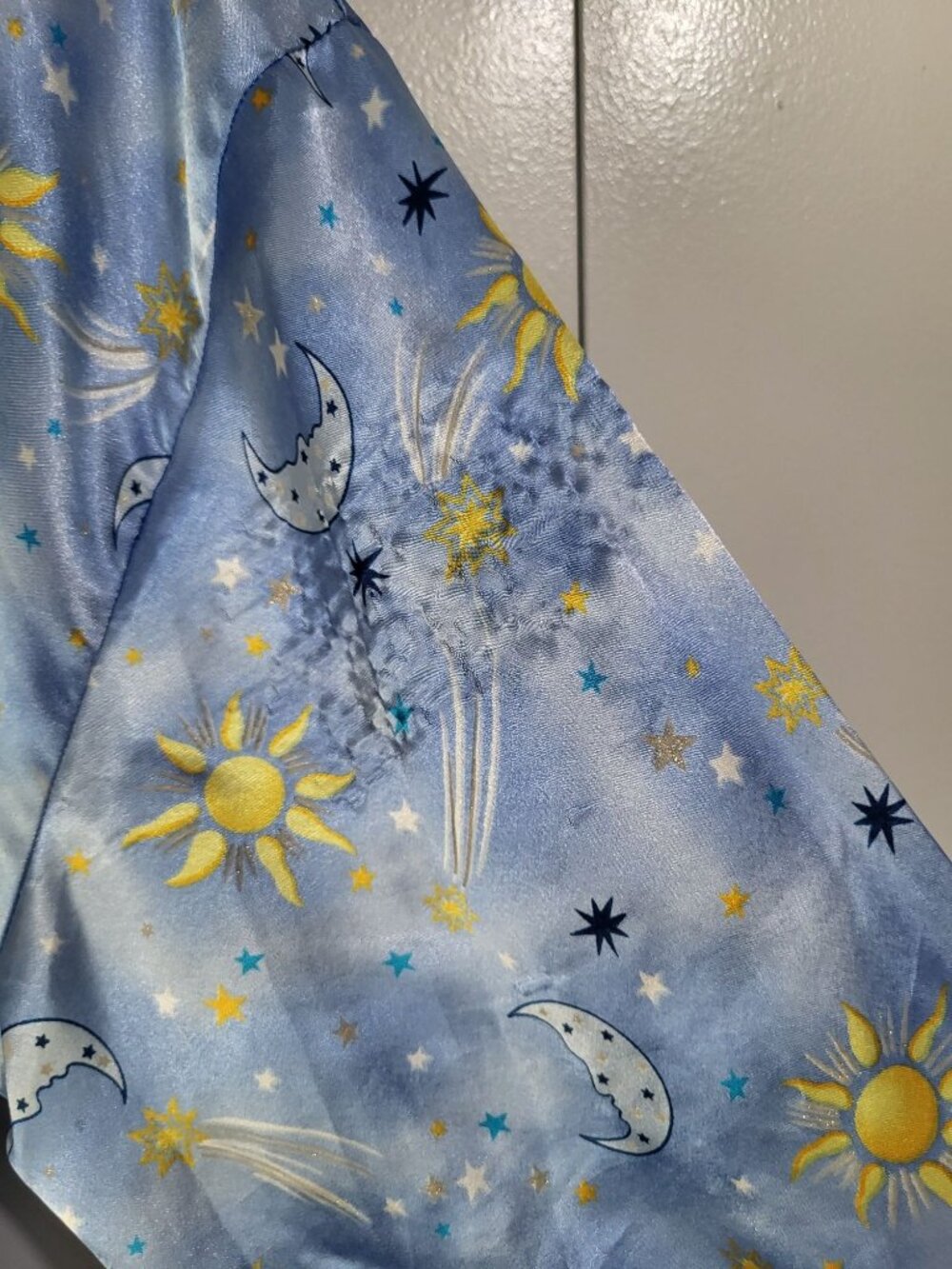 Vintage Kathryn Women LG Blue Satin Robe Sun Moon Stars Print 90s Celestial - Picture 3 of 10